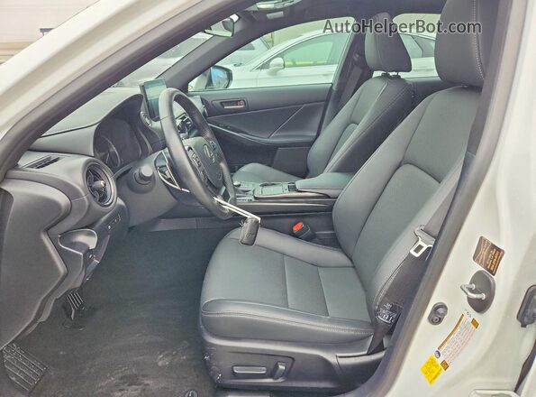JTHBZ1B20R5081230 2024 LEXUS IS White Vista interior delantera