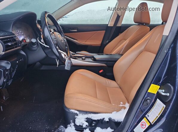 JTHCM1D26H5021550 2017 LEXUS IS Черный Вид салона спереди
