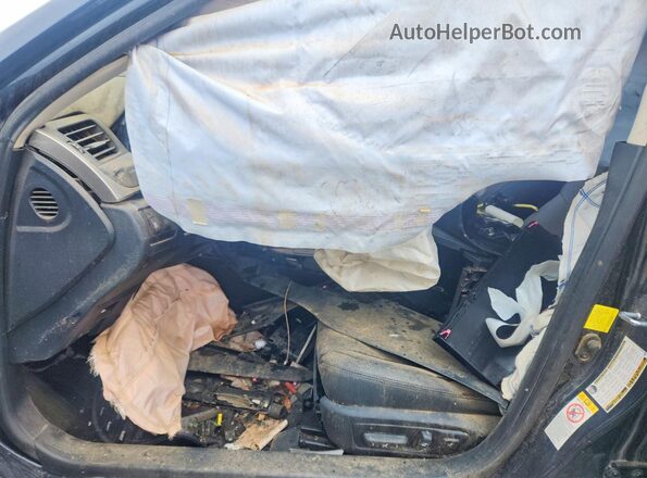 JTHCZ1BL3HA005701 2017 LEXUS GS Черный Вид салона спереди