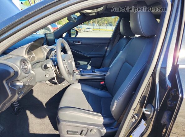 JTHDA1D23P5124775 2023 LEXUS IS Черный Вид салона спереди