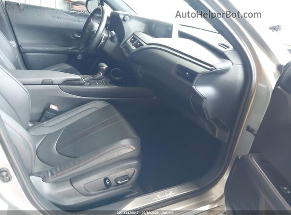 JTHE9JBH4N2062855 2022 LEXUS UX 250H Серебряный Вид салона спереди