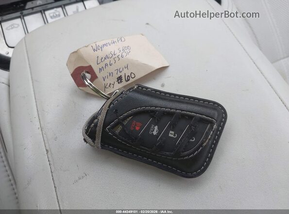 JTHG5LGF0L5007614 2020 LEXUS LS 500 Бордовый Вид панели приборов