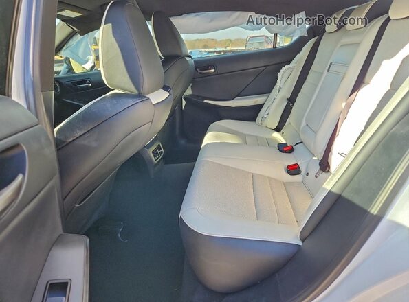 JTHGZ1B22P5059359 2023 LEXUS IS White Vista de los asientos traseros