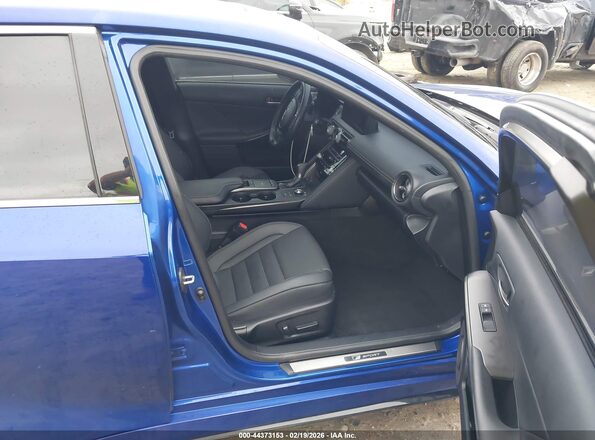 JTHGZ1B2XR5072122 2024 LEXUS IS 350 Синий Вид салона спереди