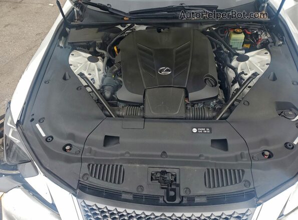 JTHHP5AY2JA000429 2018 LEXUS LC White Widok wnętrza z tyłu