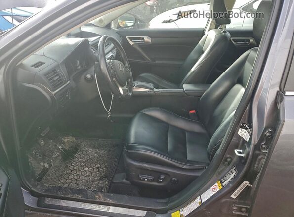 JTHKD5BH4H2295504 2017 LEXUS CT Серебряный Вид салона спереди