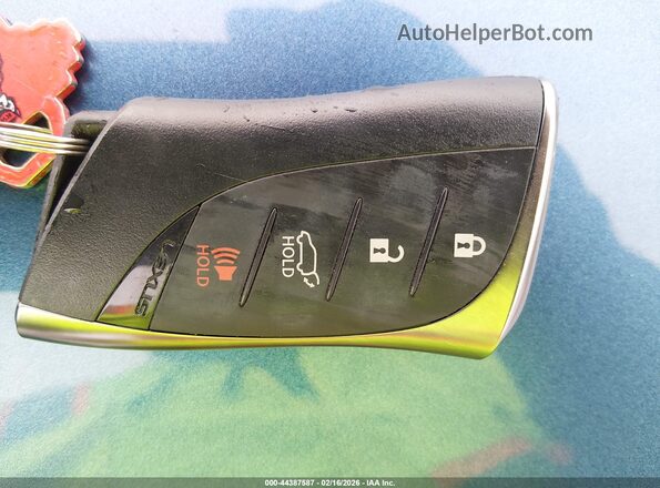 JTHP6JBH3P2155788 2023 LEXUS UX 250H Серебряный Вид панели приборов