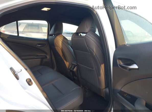 JTHR9JBH4L2025710 2020 LEXUS UX 250H Белый Вид наклейки с VIN-кодом