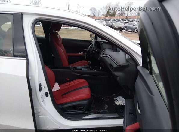 JTHR9JBH9N2055711 2022 LEXUS UX 250H Белый Вид салона спереди