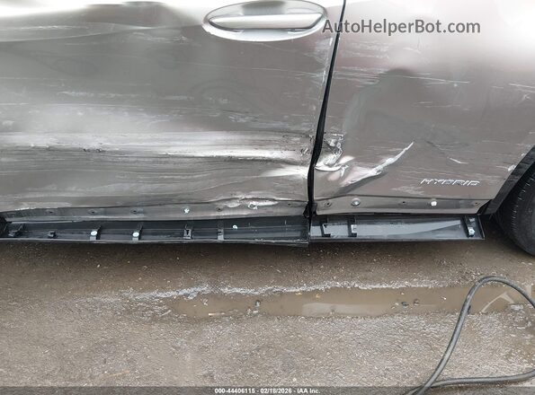 JTHU9JBH9K2016719 2019 LEXUS UX 250H Серый Вид спереди