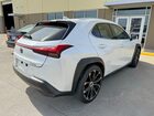 2019 Lexus Ux 250h Base Белый vin: JTHU9JBHXK2019709