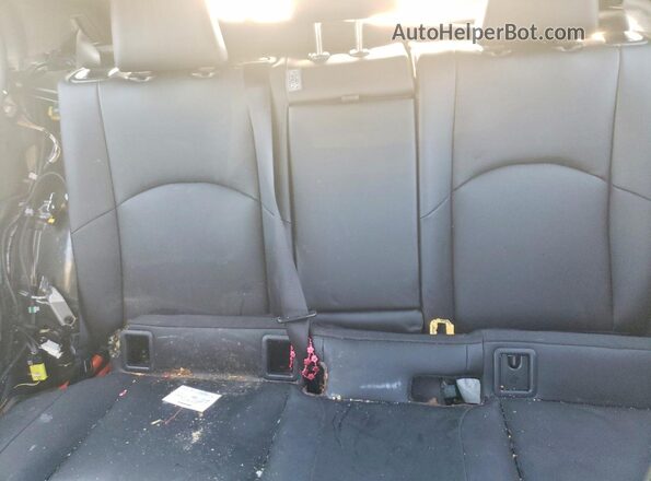 JTHX9JBH0L2034430 2020 LEXUS UX Black Widok tylnych siedzeń