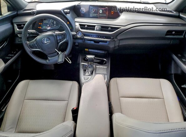 JTHX9JBH2N2062216 2022 LEXUS UX White Vista del salpicadero