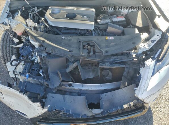 JTHY3JBH1K2006480 2019 LEXUS UX White Vista interior trasera