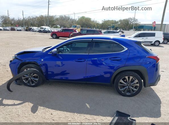 JTHY3JBH7K2012655 2019 LEXUS UX 200 Blue 360 interior view