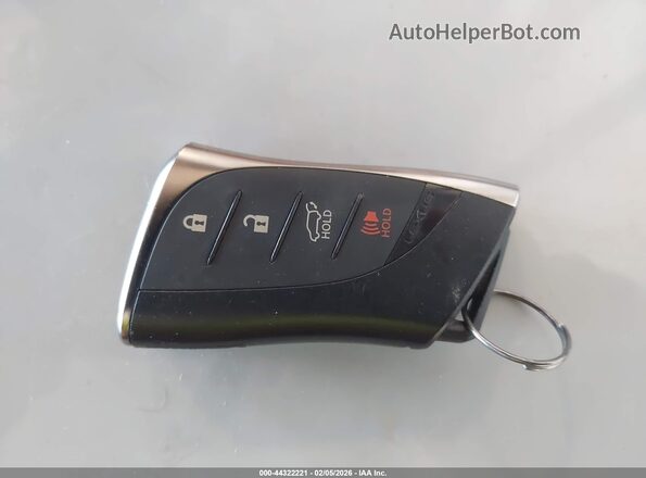 JTJAAAABXPA020829 2023 LEXUS RZ 450E Белый Вид панели приборов