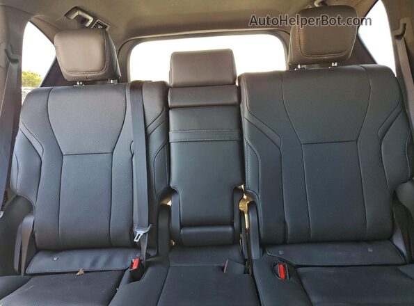 JTJAB7CX9R4057218 2024 LEXUS LX Black Widok tylnych siedzeń