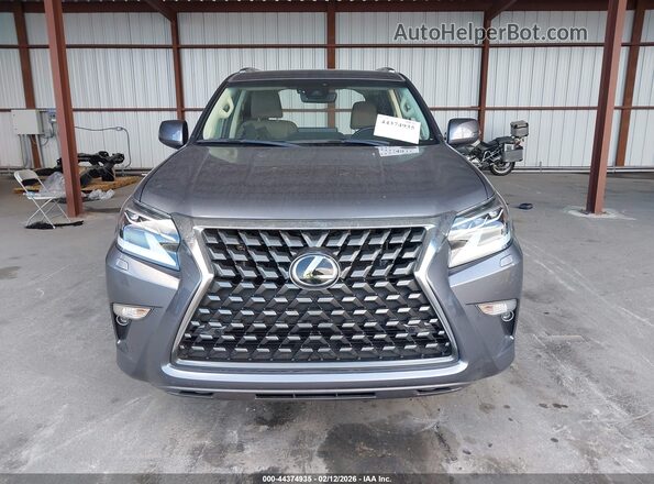 JTJAM7BX8P5356265 2023 LEXUS GX 460 Gray Vista interior trasera