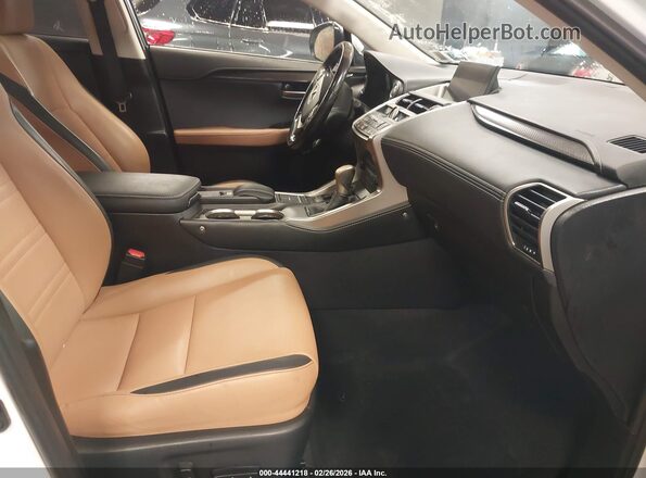 JTJBARBZ1H2113975 2017 LEXUS NX 200T Белый Вид салона спереди