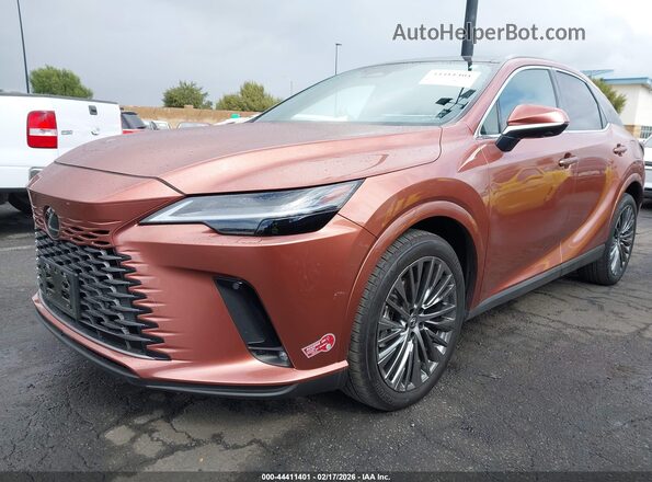 JTJCJMGA0R2014303 2024 LEXUS RX 450H+ Orange Przód lewy