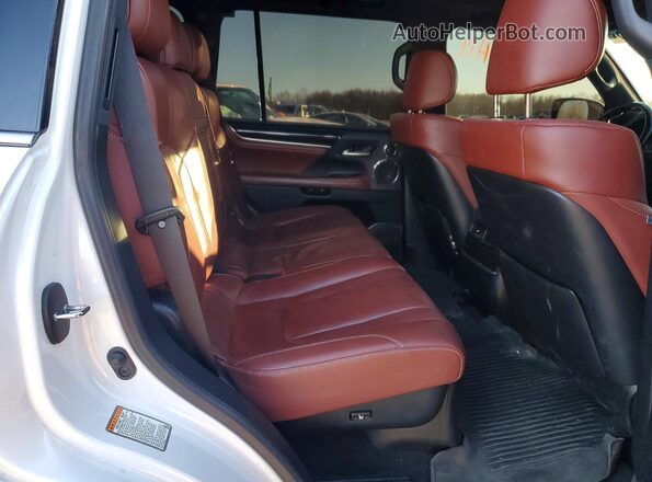 JTJDY7AX0L4317530 2020 LEXUS LX Белый Вид задней части салона