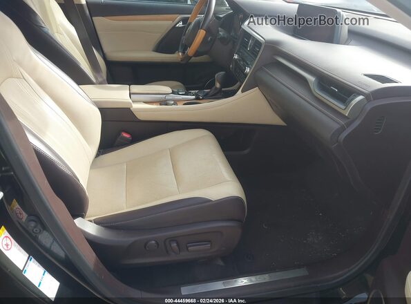 JTJDZKCA0J2010666 2018 LEXUS RX 350L  Вид салона спереди