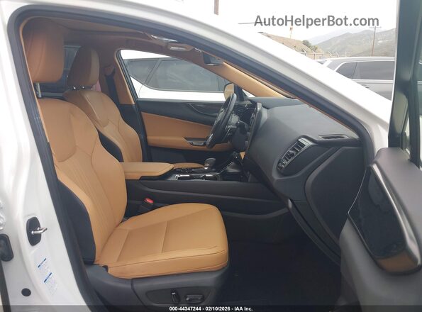 JTJGKCEZ0P2015191 2023 LEXUS NX 350H Белый Вид салона спереди
