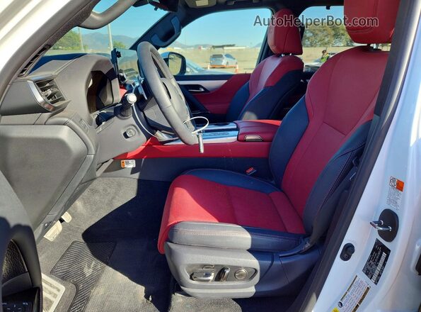 JTJMD7CX2S4006883 2025 LEXUS LX White Front interior view