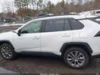 2019 Toyota Rav4 Xle Premium White vin: JTMA1RFV4KD018148