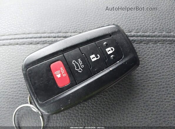 JTMA1RFV4KD018148 2019 TOYOTA LE White Vista del salpicadero