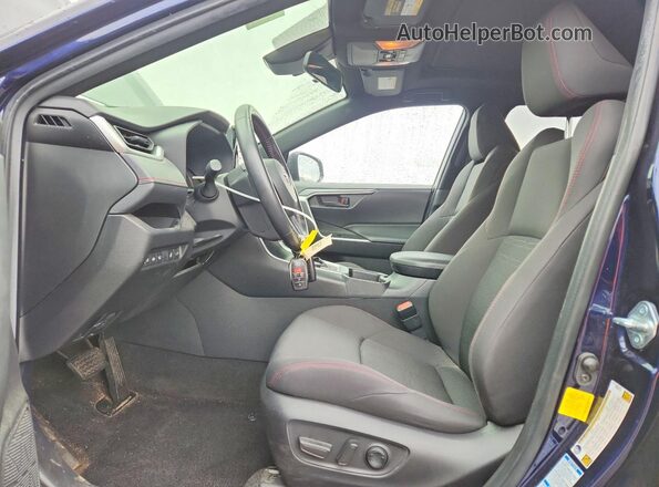 JTMAB3FV7MD017248 2021 TOYOTA RAV4 Синий Вид салона спереди