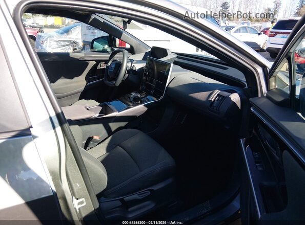 JTMABABA8RA052784 2024 SUBARU SOLTERRA Gray Widok wnętrza z przodu