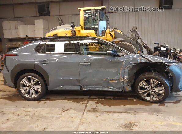 JTMABABAXRA036909 2024 SUBARU SOLTERRA Серый Вид задней части салона