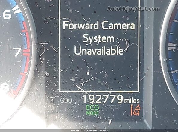 JTMBFREV2HJ709809 2017 TOYOTA LE Green 