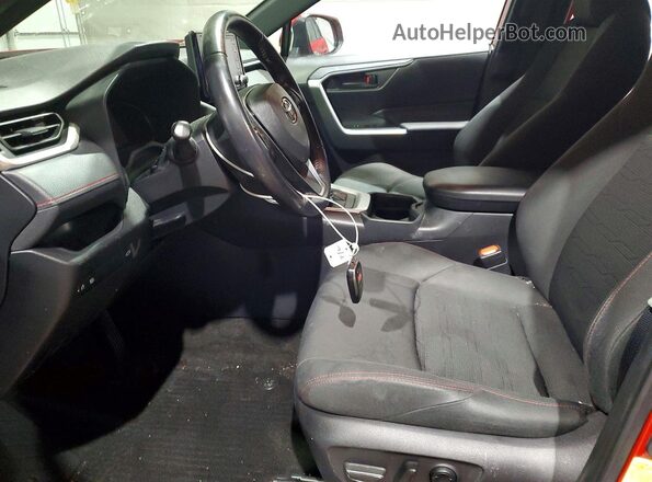 JTMCB3FV2MD023953 2021 TOYOTA RAV4 Red წინა სალონის ხედი