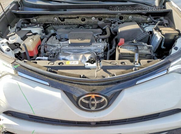 JTMDFREV6HJ169678 2017 TOYOTA LIMITED White Widok wnętrza z tyłu