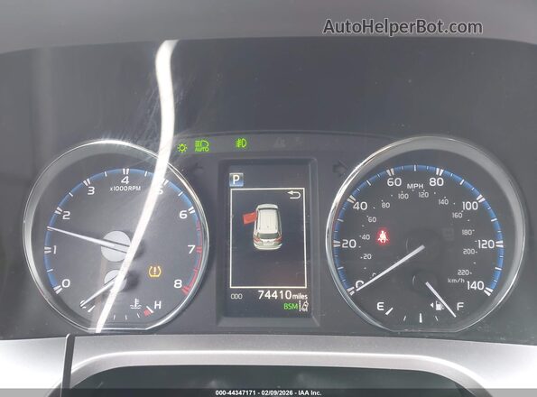 JTMDFREV6JD240544 2018 TOYOTA LIMITED Red უკანა სავარძლების ხედი