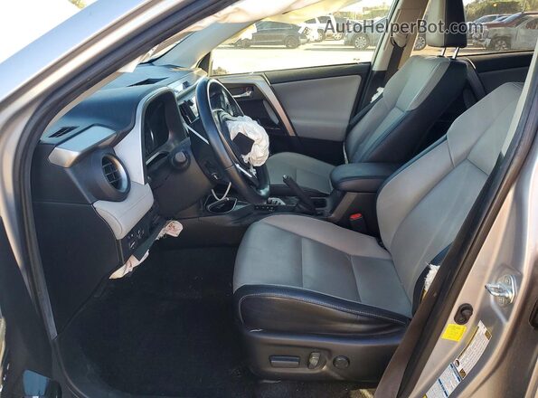 JTMDJREV4HD097165 2017 TOYOTA LIMITED Серебряный Вид салона спереди
