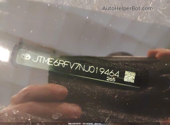JTME6RFV7NJ019464 2022 TOYOTA RAV4 HYBRID Серебряный Вид подкапотного пространства