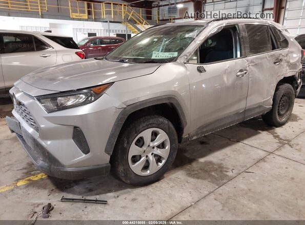 JTMF1RFV1MD078669 2021 TOYOTA LE Silver Передня ліва чверть