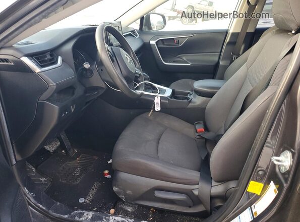 JTMF1RFV6KJ002329 2019 TOYOTA LE Серый Вид салона спереди