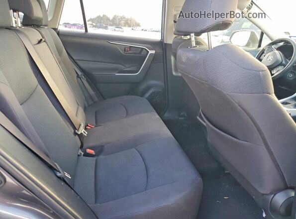 JTMF1RFV6KJ002329 2019 TOYOTA LE Серый Вид задней части салона