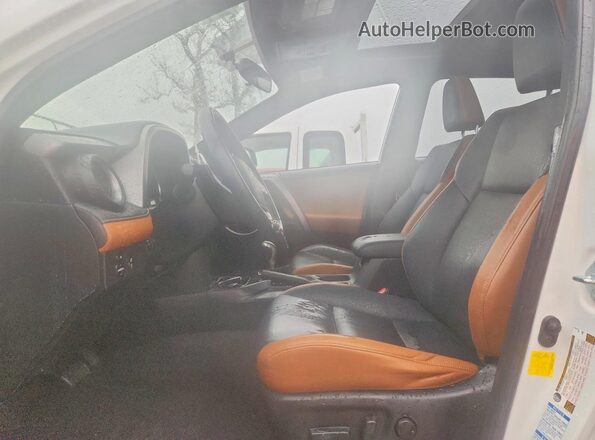 JTMJFREV2GD180032 2016 TOYOTA RAV4 White წინა სალონის ხედი