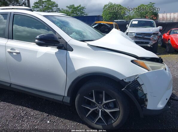 JTMJFREV3GJ068812 2016 TOYOTA RAV4 White 