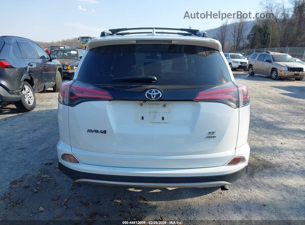 JTMJFREV4GD189279 2016 TOYOTA RAV4 White 