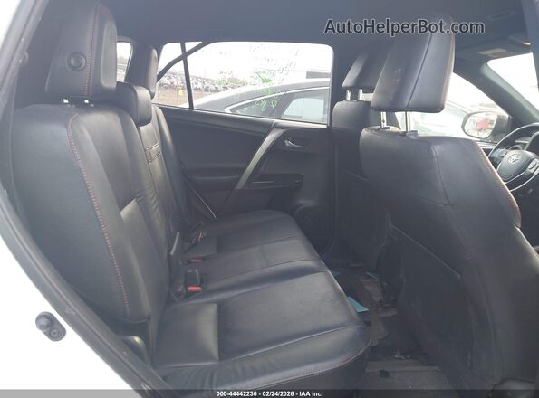 JTMJJREV2HD097975 2017 TOYOTA RAV4 HYBRID White Widok naklejki z numerem VIN