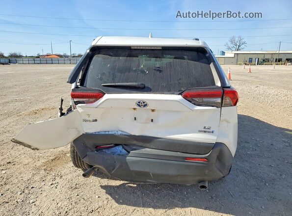 JTMLWRFV6MD129216 2021 TOYOTA LE White Widok z tyłu