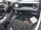 2018 Toyota Rav4 Adventure White vin: JTMRFREVXJJ718732
