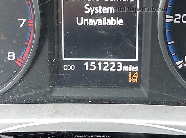 JTMZFREV4JJ751077 2018 TOYOTA LE Gray 