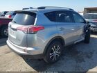 2018 Toyota Rav4 Le Silver vin: JTMZFREV5JJ185415